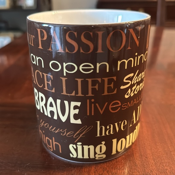 222 FIFTH Inspiration TRAVEL FAR Be Brave Embrace Life JUMBO 32oz MUG Cup - Picture 4 of 8